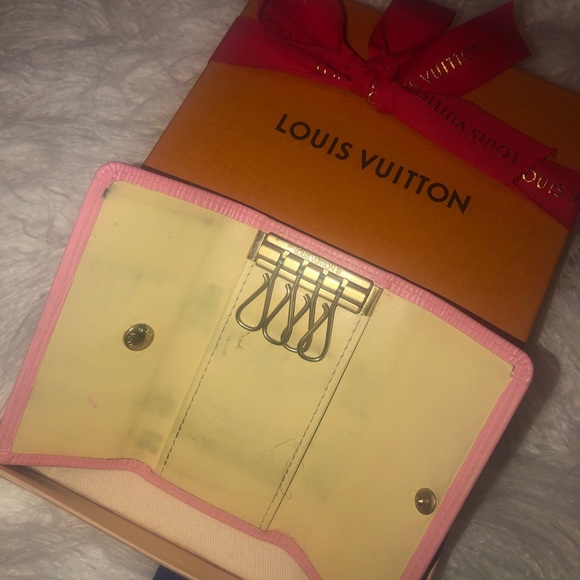 Louis Vuitton key holder - Picture 3 of 5